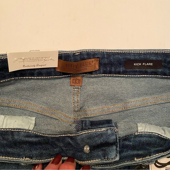 Judy Blue high waist kick flare blue denim jeans. Size 13/31. - Picture 6 of 13